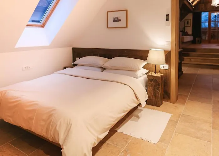 Novak -modern Barn Loft * Dvor